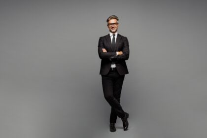 shutterstock 2435922177